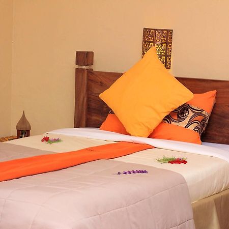 Lake Mulehe Gorilla Lodge Kisoro Exterior foto